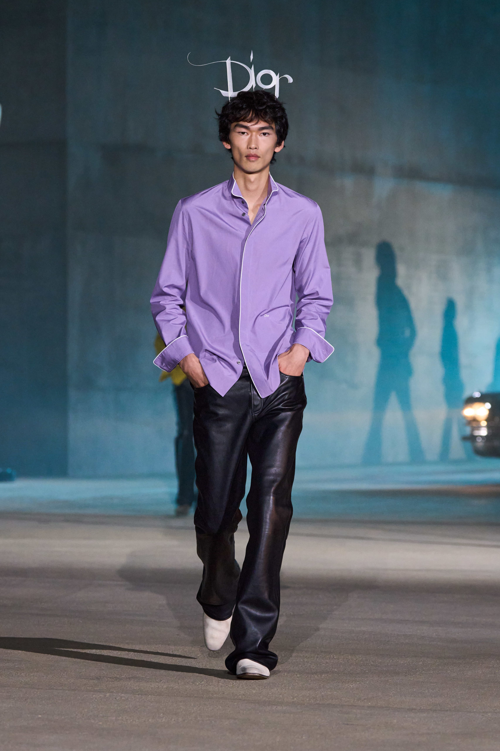 DIOR_W_RTW_CRUISE27_FRONT_LOOK_19_2x3