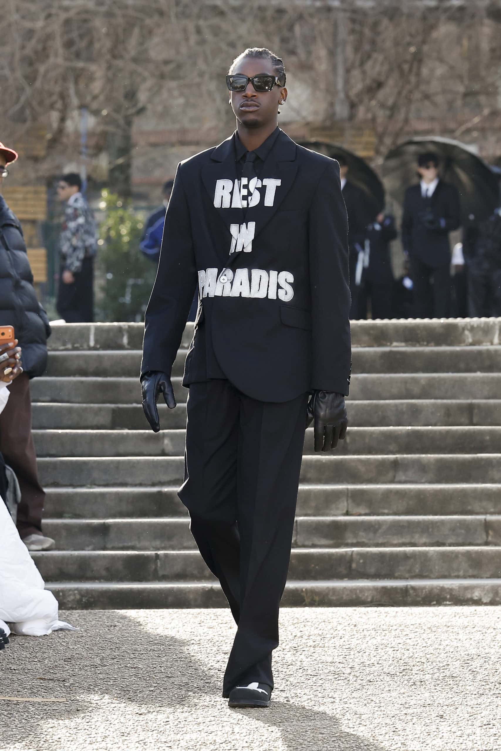 Model on the catwalk at the 3Paradis fashion show in Paris, Fall Winter 2026 Menswear Fashion Week, Runway Look #035